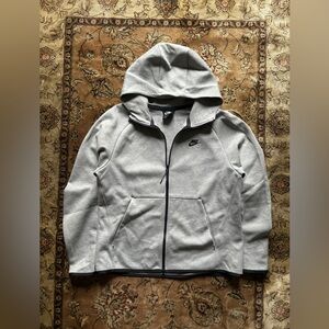 Grey Nike Tech Fleece Zip-up